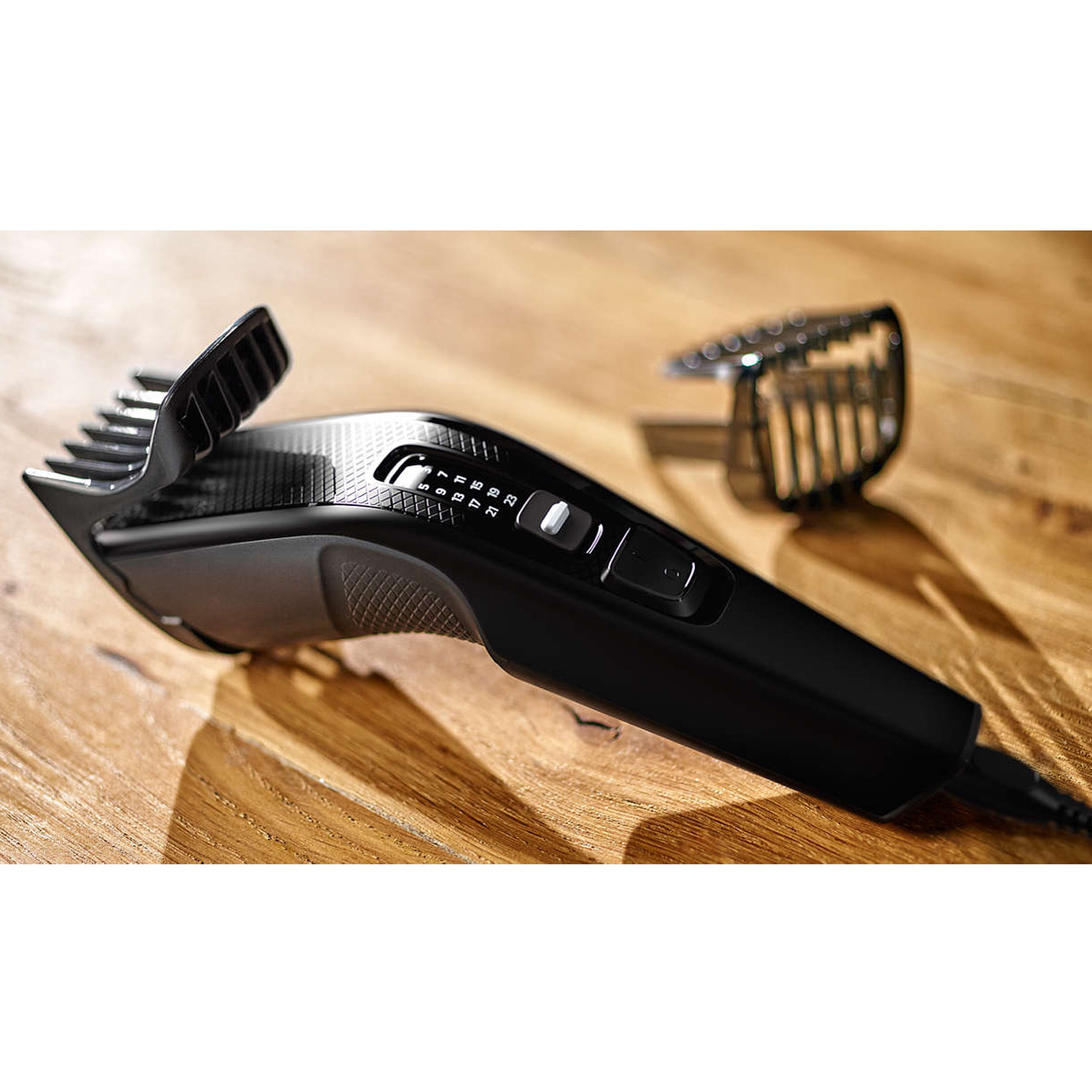 Philips hårtrimmer med snabb och enkel hårklippning tack vare DualCut-teknik 10