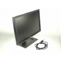 Skärmar begagnade - Dell 19" LCD-Skärm (beg med repor skärm - se bilder)
