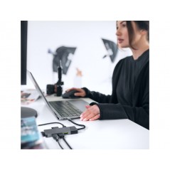 USB-C dockningsstation till USB-C PD 85W, HDMI (4K 60Hz), 3xUSB 3.1 samt SD-kort
