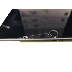 Surfplattor begagnade - iPad 5th 32GB Space Grey med 1 års garanti (beg) (liten skada skärm)