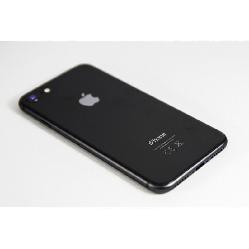 iPhone begagnad - iPhone 8 64GB rymdgrå med 1 års garanti (beg) (D-klass)