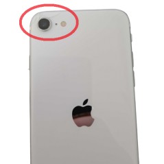iPhone begagnad - iPhone SE (2020) 64GB (2nd Generation) White (beg - skada baksida, rosa skal ingår!)