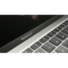 Begagnad MacBook Air - MacBook Air 13-tum 2020 M1 8GB 256GB Space Gray (beg med kosmetiska fel)