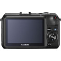 Canon EOS M + 18-55mm IS + Blixt