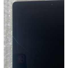 Apple iPad 8th Gen (2020) 10.2" 32GB Wi-Fi Space Gray (beg med lite... iPad (Apple) - Apple iPad 8th Gen (2020) 10.2" 32GB Wi-Fi Space Gray (beg med liten spricka och repa)