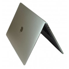 MacBook Pro 16-tum 2019 med Touchbar i7 16GB 512GB Silver (beg med små bucklor)