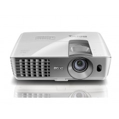 Projektorer - Benq W1070 Full HD och 3D-projektor