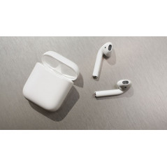 Hörlurar och headset - AirPods (2019) (2nd Generation) med laddningsetui (NY)