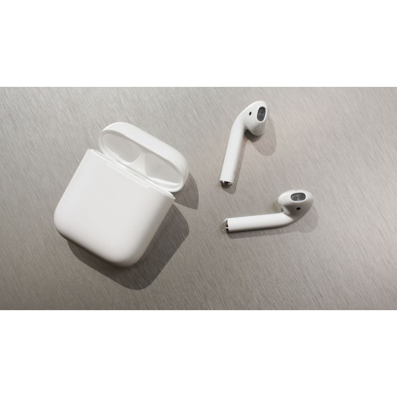 Hörlurar och headset - AirPods (2019) (2nd Generation) med laddningsetui (NY)