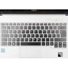 Laptop 13" beg - Fujitsu Lifebook S936 i5 8GB 256SSD med 4G (beg)